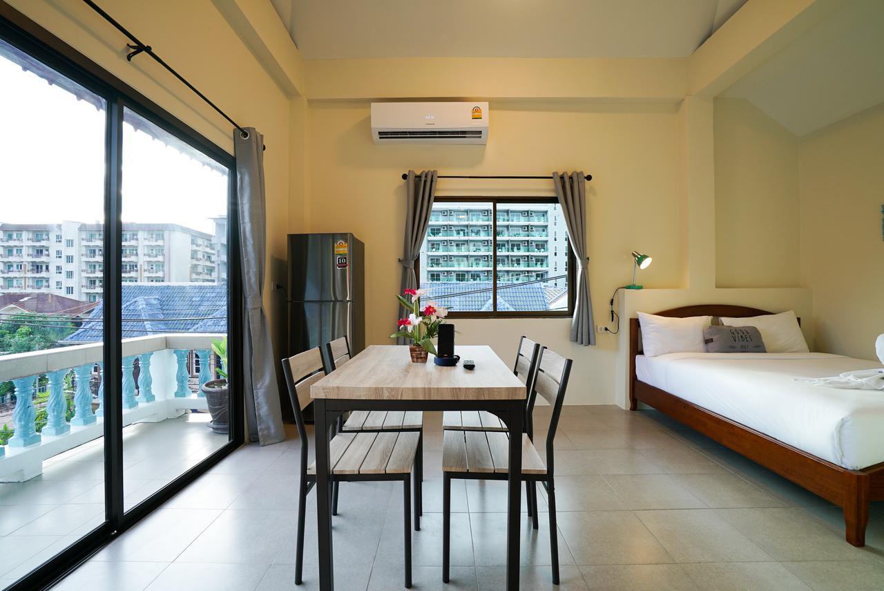 Eriksson Guesthouse Patong Room photo